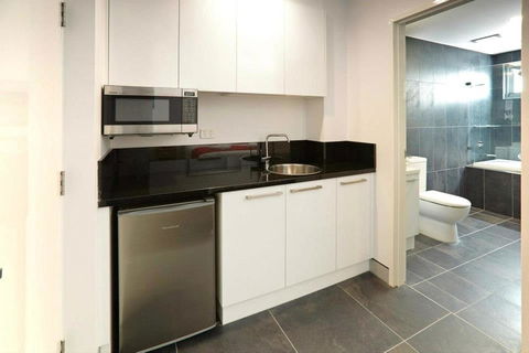 Crown On Darby Newcastle - Accommodation Yamba 34