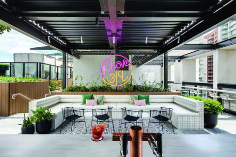 Vibe Hotel Sydney Darling Harbour - Accommodation Yamba 6