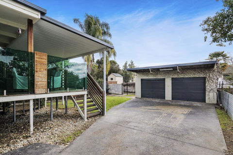 The Spa Cottage With HotTub, Netflix & Stan - Accommodation Yamba 18