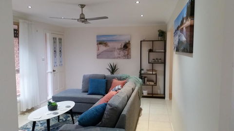 Twin Palms Holiday House At Lighthouse - Accommodation Yamba 5
