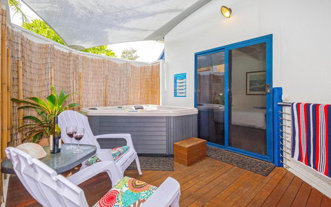 Coast Yamba - Adults Only - Accommodation Yamba 3