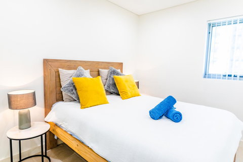 Near Train Station, New 2 BR Apt/free Parking - Accommodation Yamba 22