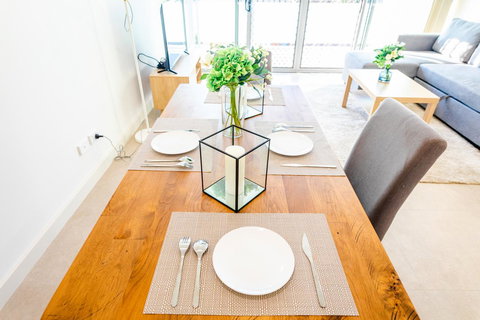 Near Train Station, New 2 BR Apt/free Parking - Accommodation Yamba 7