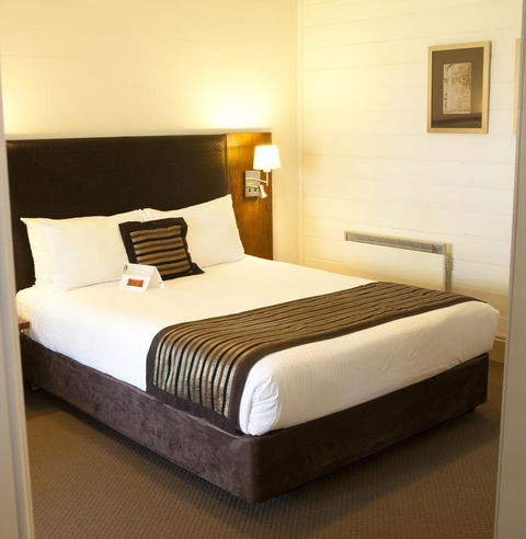 Q Station - Accommodation Yamba 3