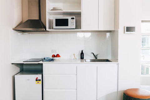 UKO Stanmore - Accommodation Yamba 2