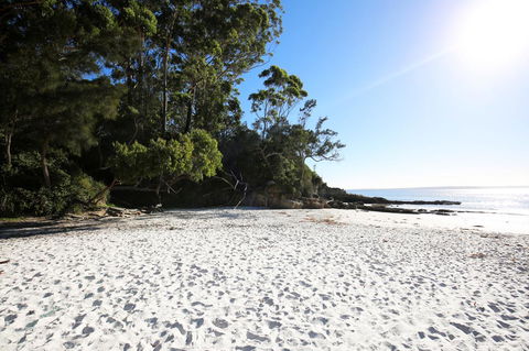 Seaglass - Stunning Views Of Jervis Bay - Accommodation Yamba 41