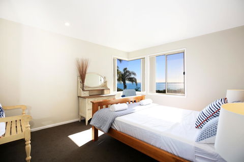 Seaglass - Stunning Views Of Jervis Bay - Accommodation Yamba 11