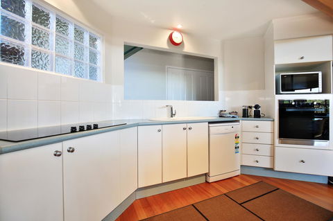 Seaglass - Stunning Views Of Jervis Bay - Accommodation Yamba 10