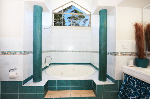 Seaglass - Stunning Views Of Jervis Bay - Accommodation Yamba 16