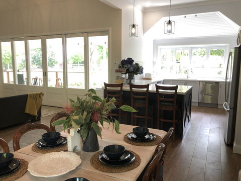 Chanticleer Gardens Barn Cottage With A Pool - Accommodation Yamba 29
