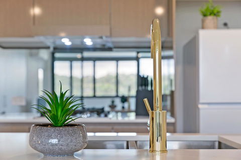 Stylish And Neat Two Bed Apartment In Wentworth Point - Accommodation Yamba 2