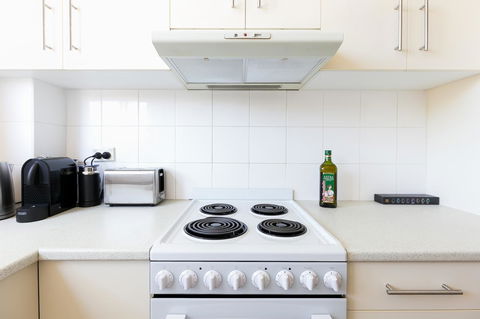 Stay In The Heart Of Randwick With Style - Accommodation Yamba 7