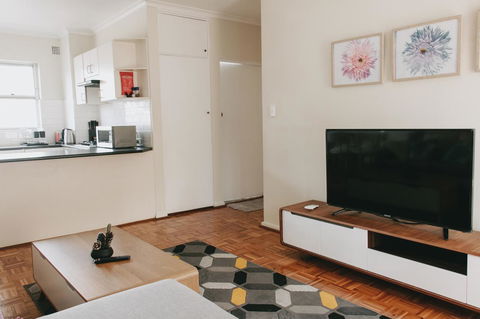 Lotus Stay Manly - Apartment 29B - Accommodation Yamba 2