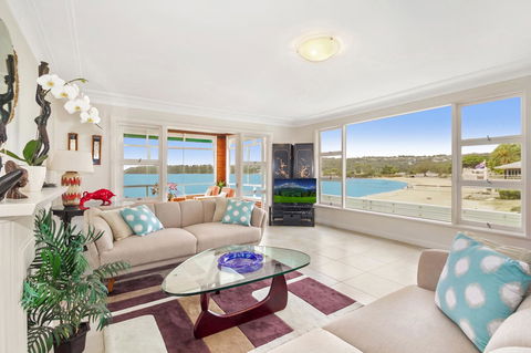 The Oriana - Accommodation Yamba 2