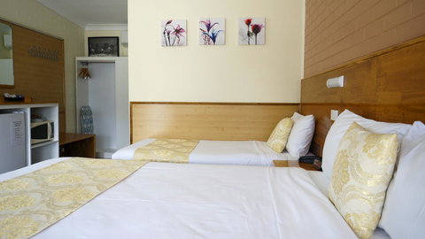 Highway Motor Inn Taree - Accommodation Yamba 11