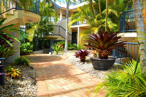 Outrigger Bay - Accommodation Yamba 5