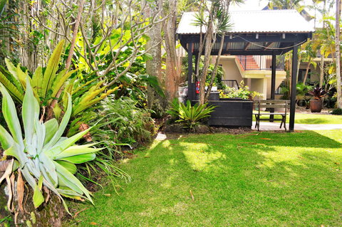Outrigger Bay - Accommodation Yamba 14