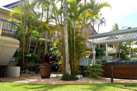 Outrigger Bay - Accommodation Yamba 9