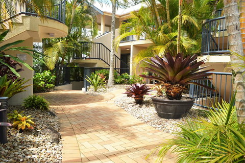 Outrigger Bay - Accommodation Yamba 17