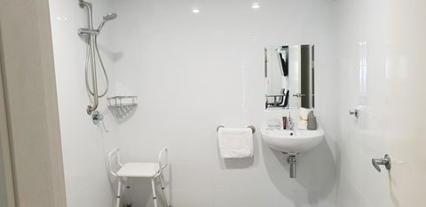Carlton Suites - Accommodation Yamba 21