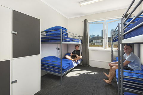 Mad Monkey Downtown - Accommodation Yamba 1