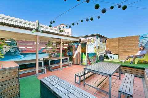 Mad Monkey Downtown - Accommodation Yamba 11