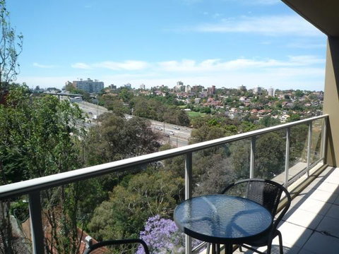 Wyndel Apartments North Sydney - Harbour Watch - Accommodation Yamba 3