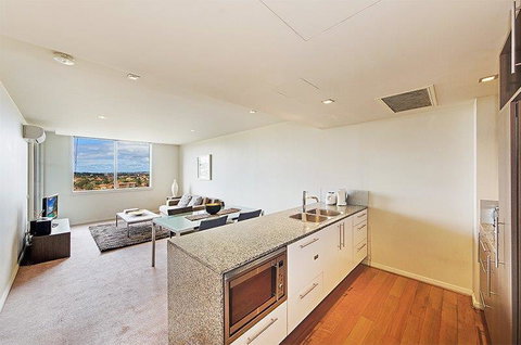 Wyndel Apartments North Sydney - Harbour Watch - Accommodation Yamba 2