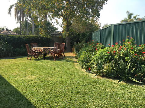 Sydney Amazing Holiday Home Bridal BnB - Accommodation Yamba 40