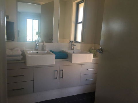 Sydney Amazing Holiday Home Bridal BnB - Accommodation Yamba 10