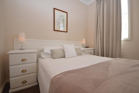 The Old Saddlery - Accommodation Yamba 7