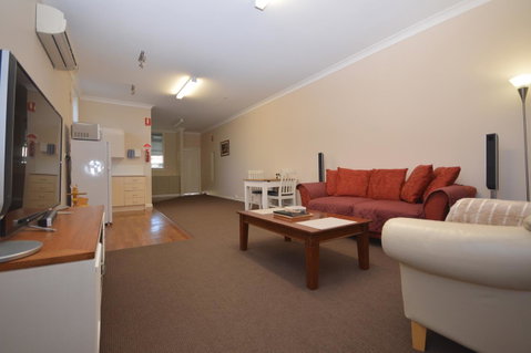 The Old Saddlery - Accommodation Yamba 8