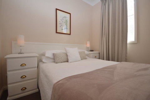 The Old Saddlery - Accommodation Yamba 6