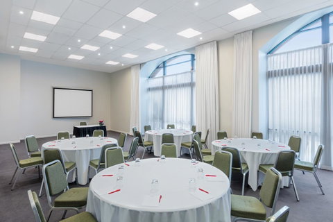 Adina Apartment Hotel Sydney Central - Accommodation Yamba 11
