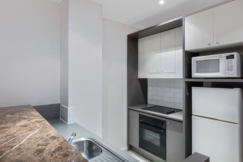 Adina Apartment Hotel Sydney Central - Accommodation Yamba 22