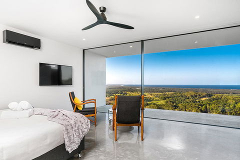 Sundays At Byron - Accommodation Yamba 24