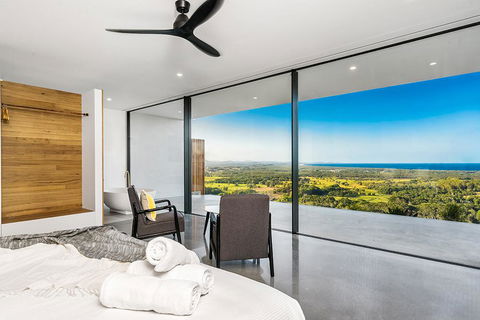 Sundays At Byron - Accommodation Yamba 32