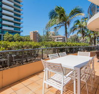 Millennium 102 with pool in complex - Accommodation Yamba