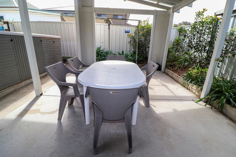 Interlude At Belmont - Accommodation Yamba 18