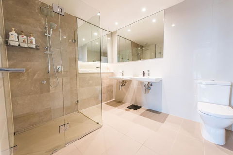 180Â° Water View Three Bedroom (wooden Furniture) - Accommodation Yamba 16