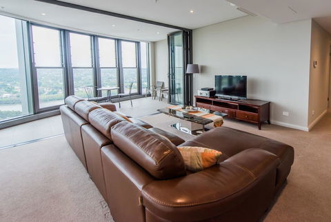 180Â° Water View Three Bedroom (wooden Furniture) - Accommodation Yamba 29