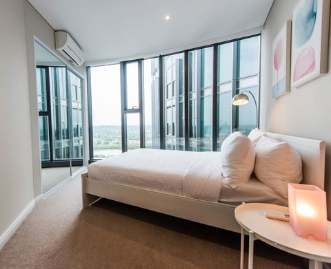 180Â° Water View Three Bedroom (wooden Furniture) - Accommodation Yamba 6