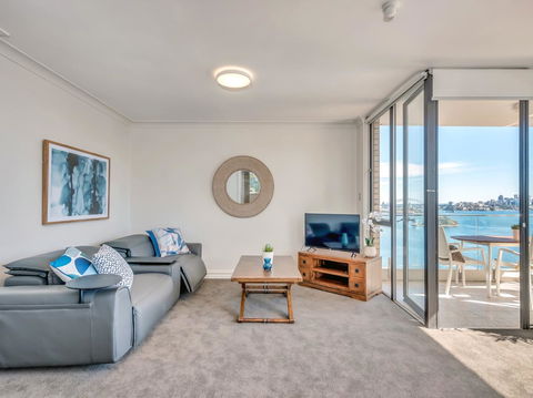 Panoramic Harbour Views And Unbeatable Comfort - Accommodation Yamba 2
