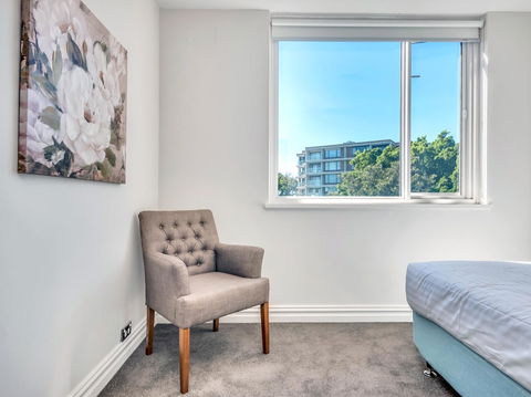 Panoramic Harbour Views And Unbeatable Comfort - Accommodation Yamba 13