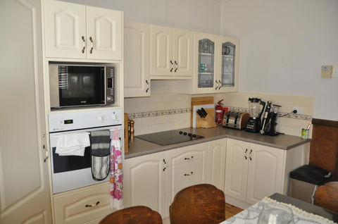 Caledonia Cottage - Accommodation Yamba 14