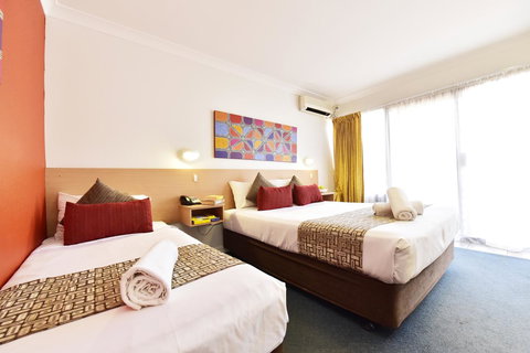 Diplomat Hotel Alice Springs - Accommodation Yamba 9