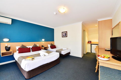 Diplomat Hotel Alice Springs - Accommodation Yamba 17