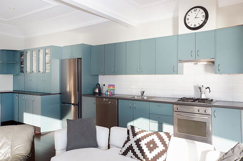 Art Deco Apartment With Breathtaking Water Views - Accommodation Yamba 4