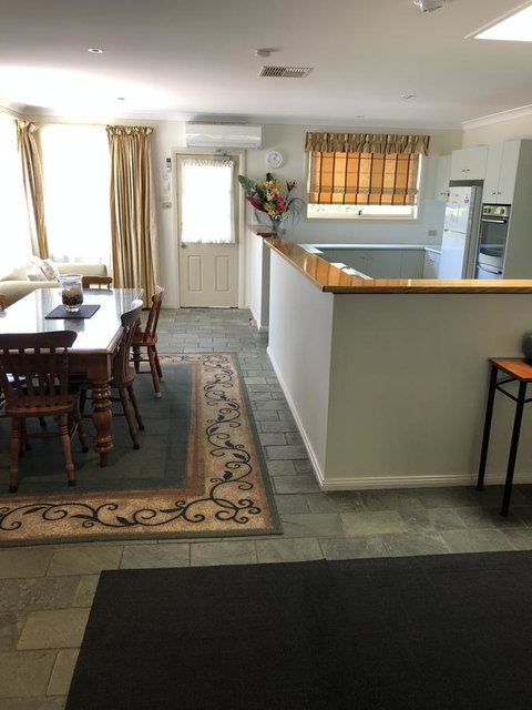 Beaches Serviced Apartments - Accommodation Yamba 5