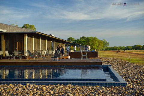 Wildman Wilderness Lodge - Accommodation Yamba 2